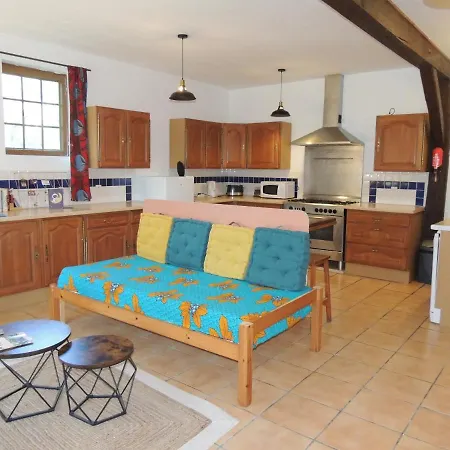 Bed & Breakfast La Qui A Du Chien 3*